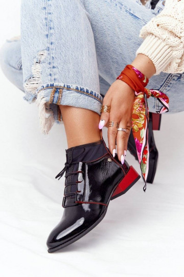 Aulinukai Juodos ir... 2