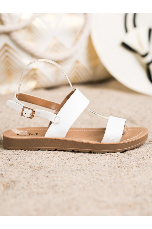 KLASICKÉ SANDÁLKY S PŘEZKOU