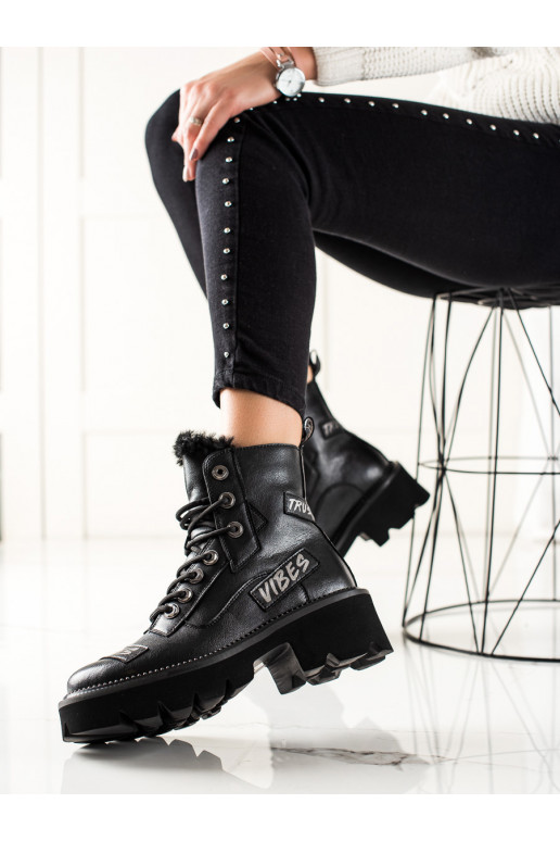 Traperky z kůže Artiker