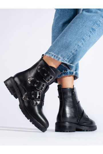 Zateplené workery s přezkami 2