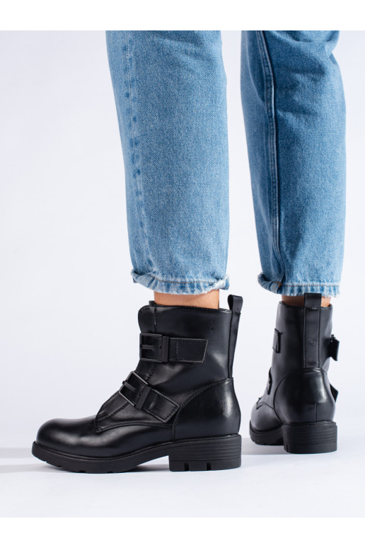 ČERNÉ CASUALOVÉ WORKERY