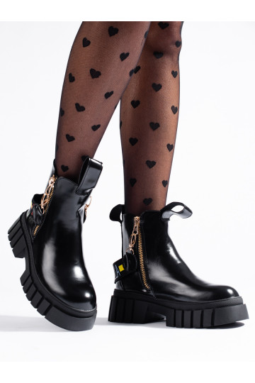 Černé kotníkové boty workery 2