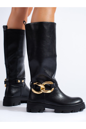 Černé dámské kozačky s řetízkem z eko kůže 2