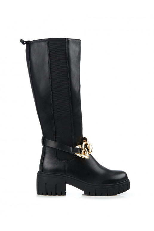 Dámské černé kozačky na silné podrážce z ekologické kůže