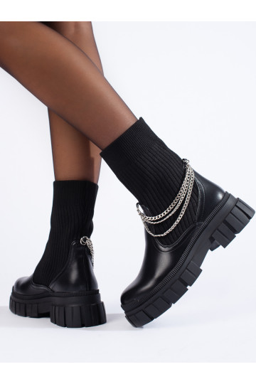 Černé dámské workery s ponožkovým svrškem 2