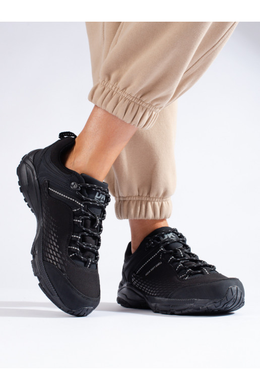 Dámské trekové boty na silné podrážce DK černé
