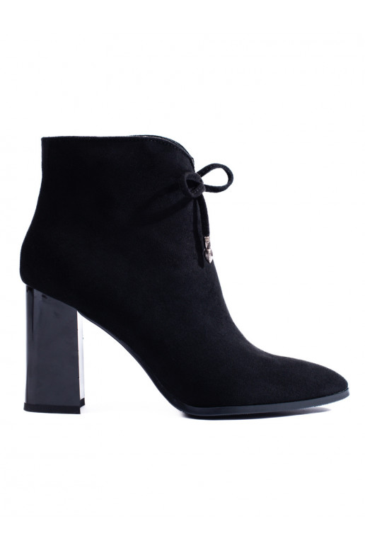 Dámské kotníkové boty na vysokém podpatku