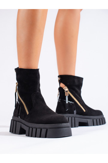 Dámské semišové kotníkové boty na platformě 2