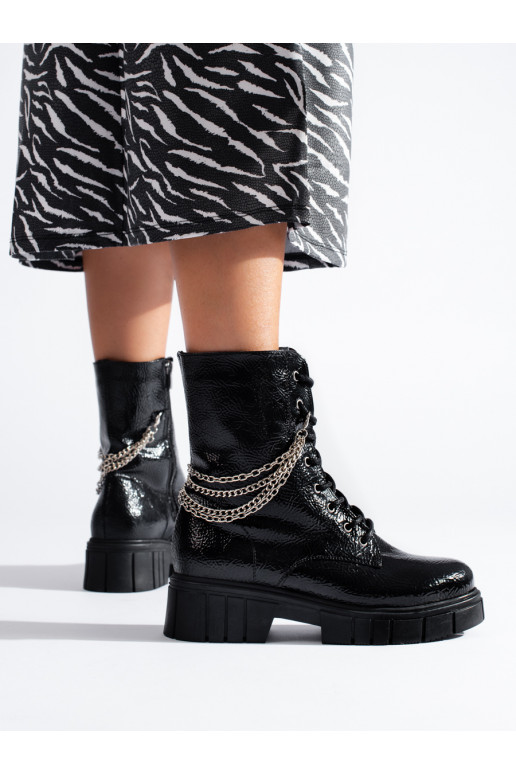 Černé kotníkové boty s řetízky Sokolski