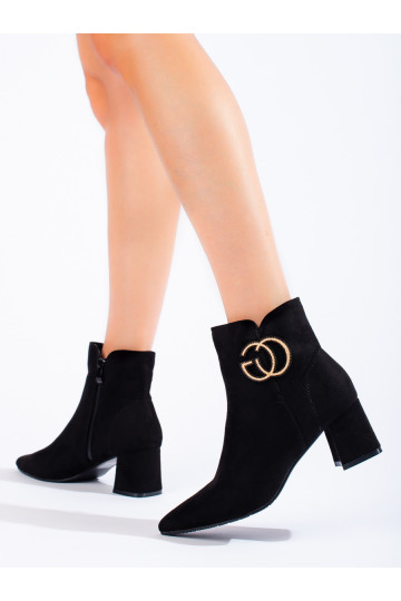 Semišové kotníkové boty na podpatku 2