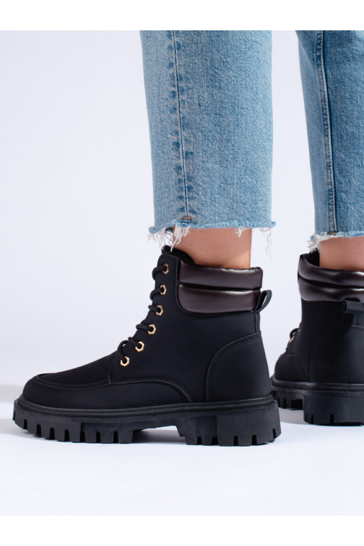 Černé dámské traperky