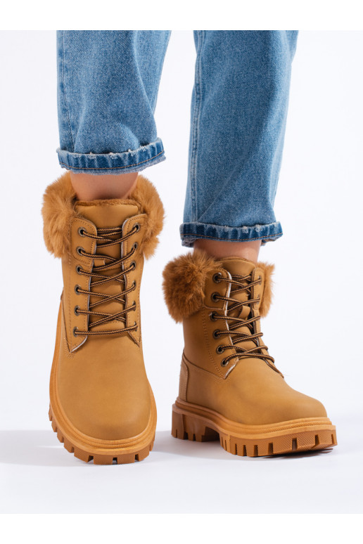 Hnědé dámské traperky s kožíškem