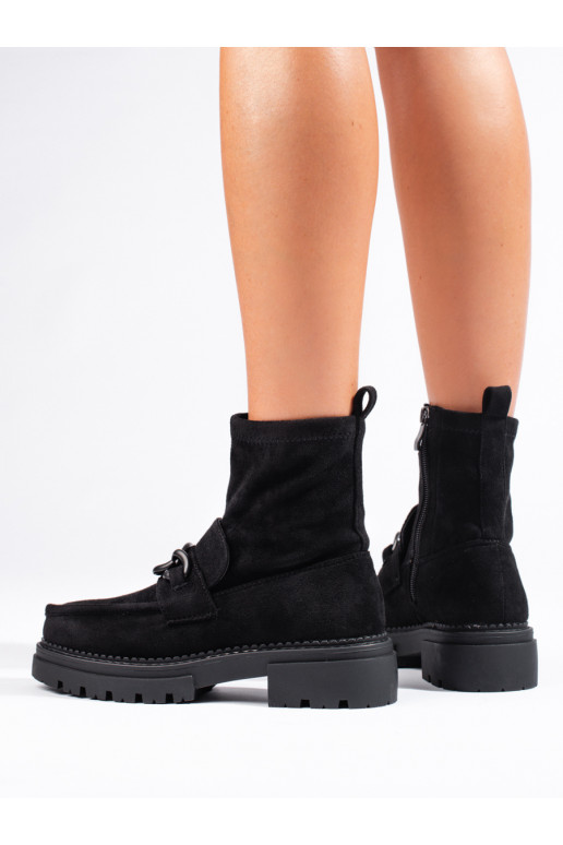 Černé dámské kotníkové boty na platformě