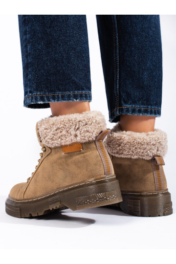 Hnědé dámské traperky s kožešinou 2