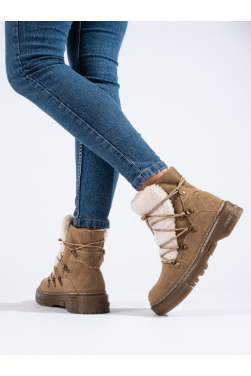 Hnědé sněhule dámské s kožešinou 2