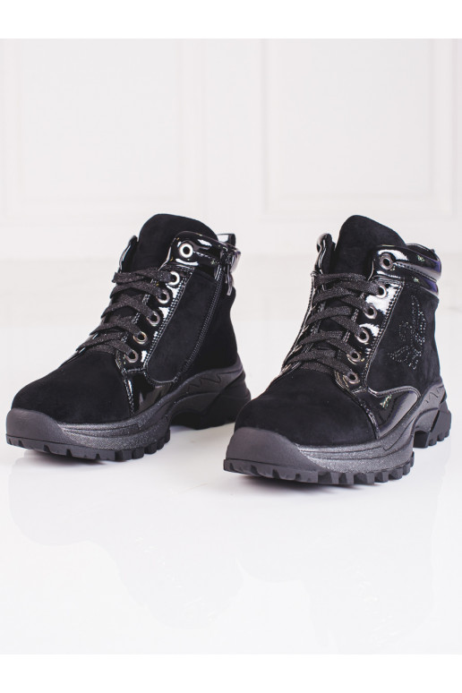 Dívčí kotníkové boty na silné podrážce