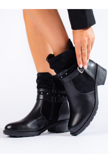 Dámské kozačky s ozdobným páskem 2