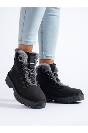 Černé dámské traperky 2