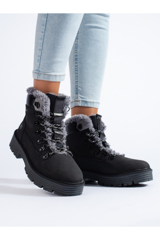 Černé dámské traperky