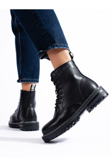 Černé šněrovací boty dámské BIG STAR KK274538 2