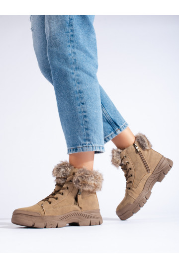 Hnědé dámské kotníkové boty s kožíškem