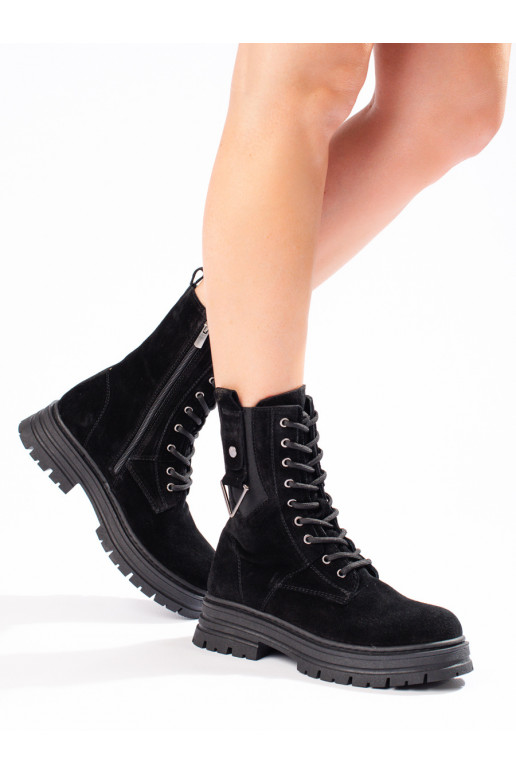 Vysoké dámské traperky z přírodní kůže