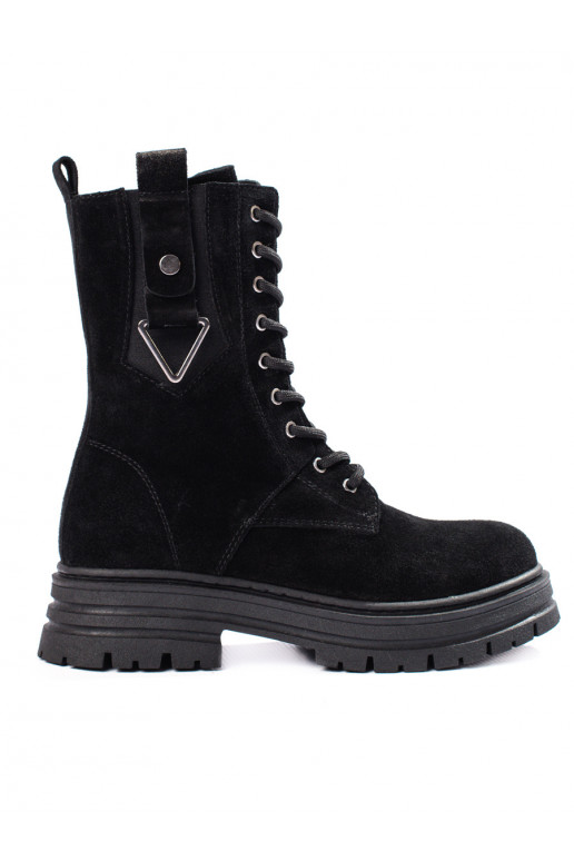 Vysoké dámské traperky z přírodní kůže