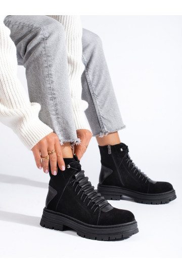 Černé kožené trapery