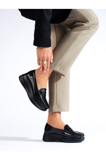 Lakované černé mokasíny na hrubé platformě