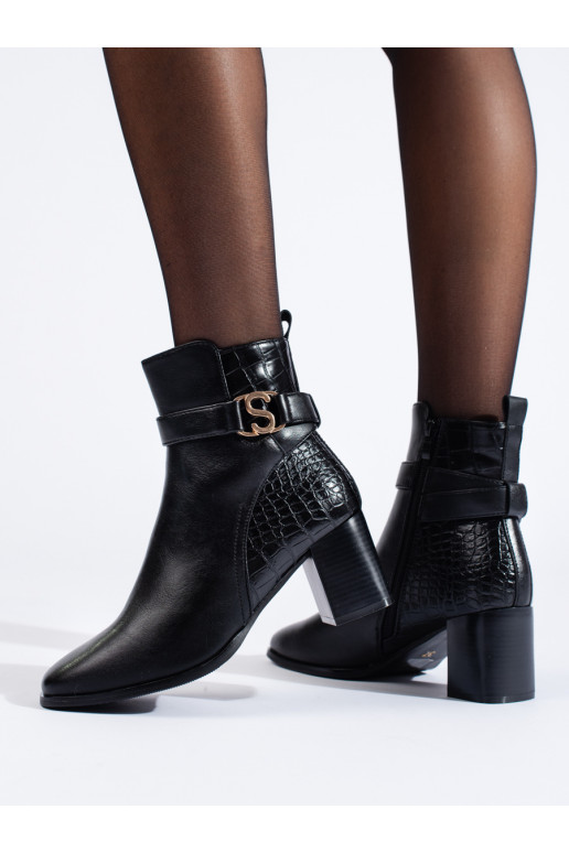 Elegantní dámské kotníkové boty na sloupkovém podpatku