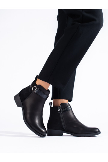 Černé klasické kotníkové dámské boty 2