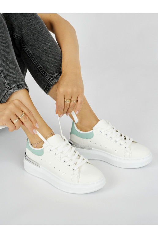 Bílé tenisky dámské se zeleným doplňkem