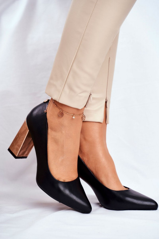 Klasikinio modelio bateliai su...