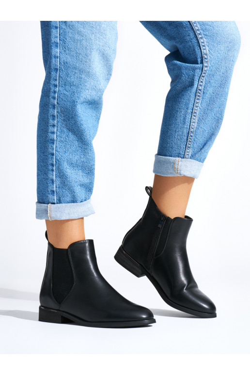 Černé klasické kotníkové boty dámské