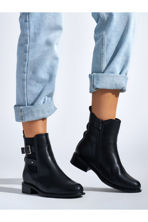 Černé dámské kotníkové boty