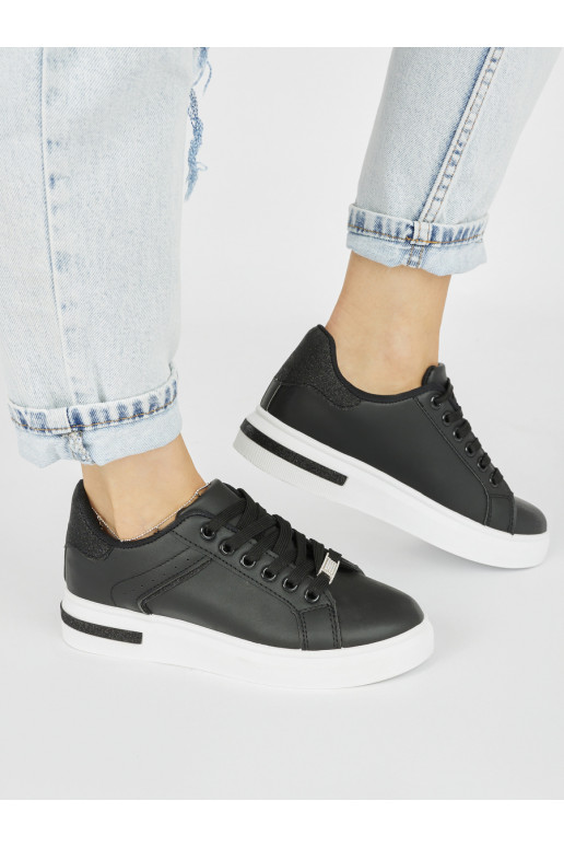 Černé sportovní dámské boty