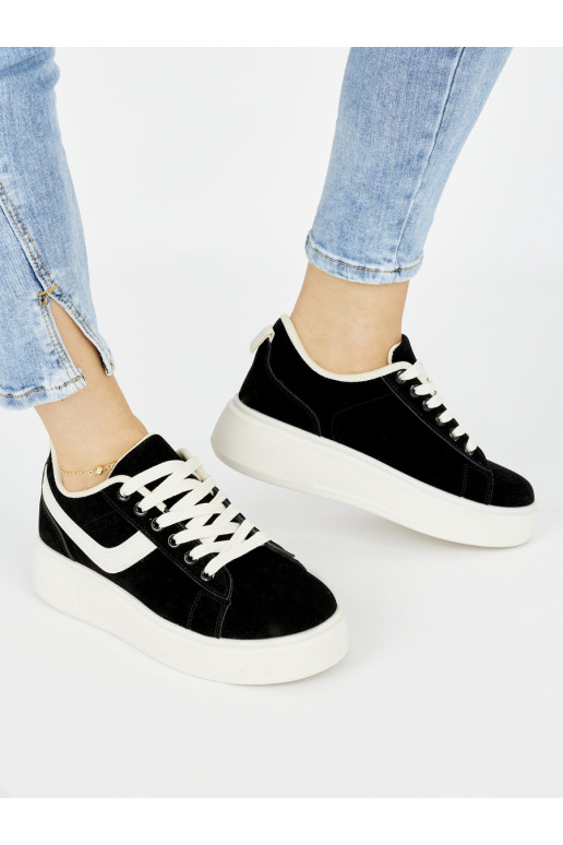 Semišové černé dámské boty na platformě