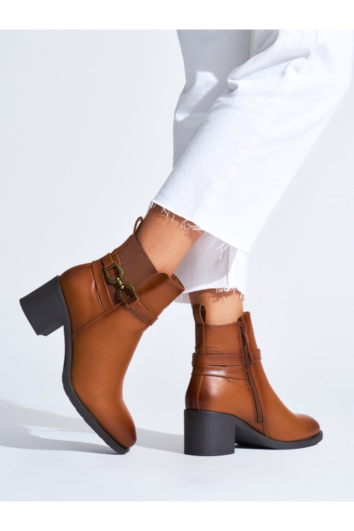 Camelové kotníkové dámské boty na sloupku