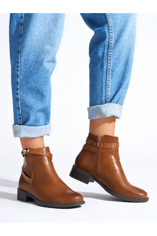 Hnědé kotníkové boty dámské na nízkém podpatku