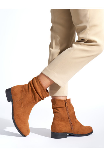 Hnědé dámské kotníkové boty kovbojky 2