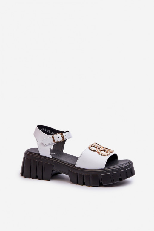 Moteriškos basutės baltos spalvos su... Moteriškos basutės baltos spalvos su...