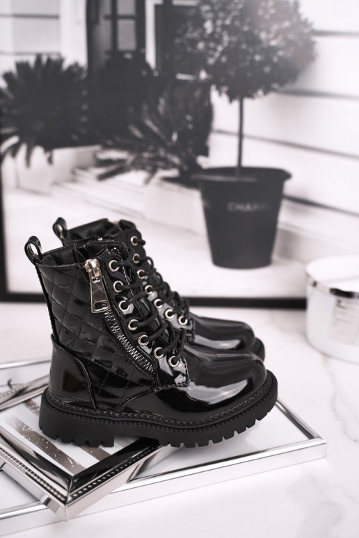 Juodos spalvos lakuotas moteriški...