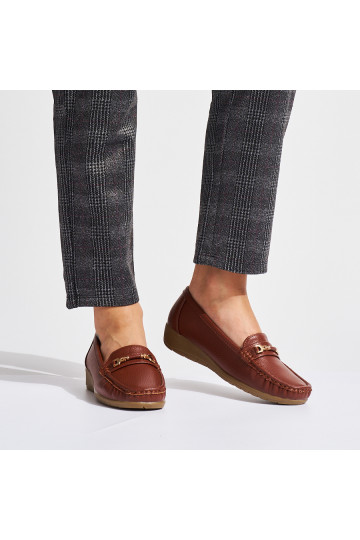 Hnědé mokasíny dámské zdobené 2