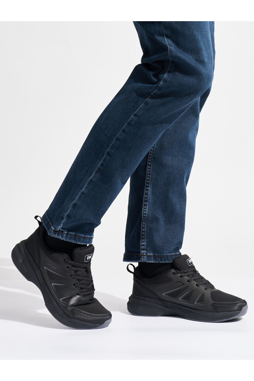 Černé pánske sportovní boty