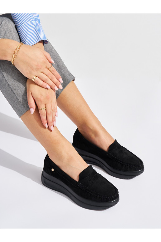 Semišové černé mokasíny na hrubé platformě