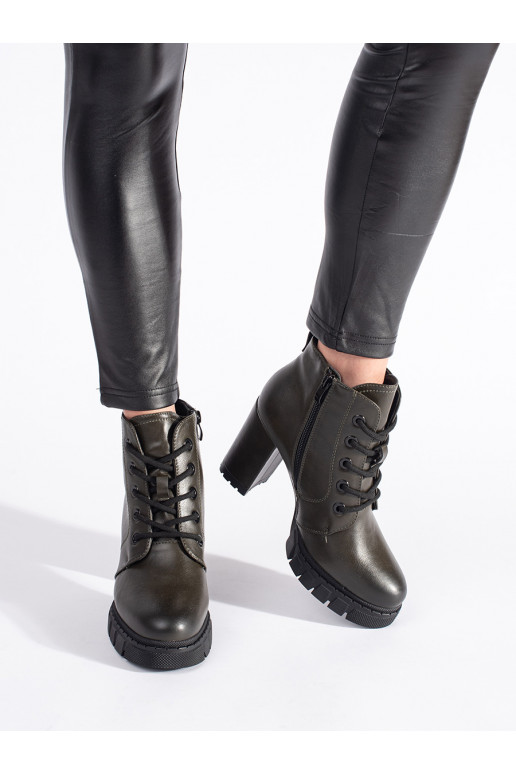 Vysoké tmavě zelené dámské kotníkové boty na sloupku