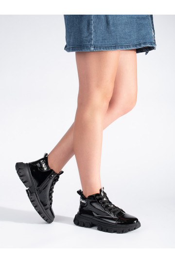 Lakované černé dámské kotníkové boty Sergio Leone