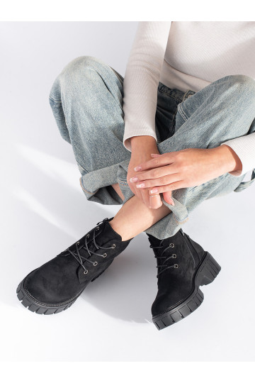 Nízké černé kotníkové boty na šněrování semišové Sergio Leone 2