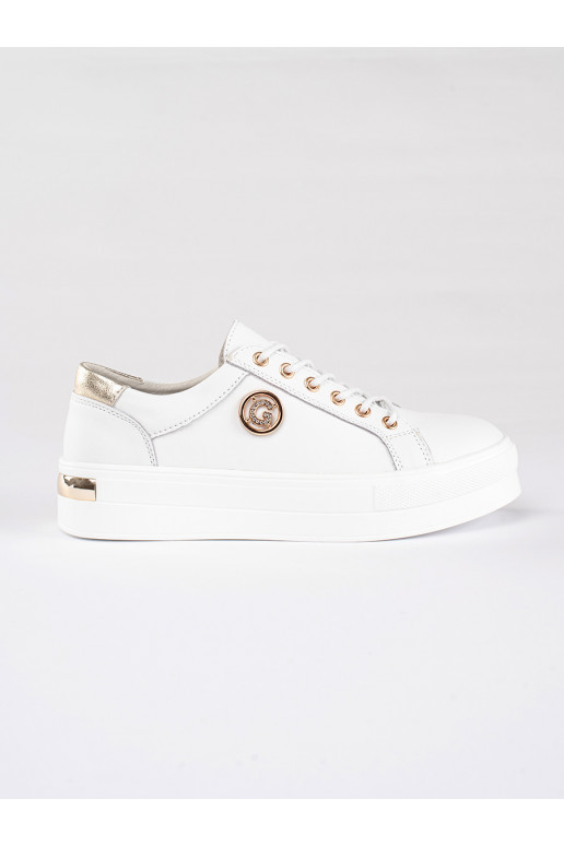 Bílé kožené sneakersy na hrubé podrážce