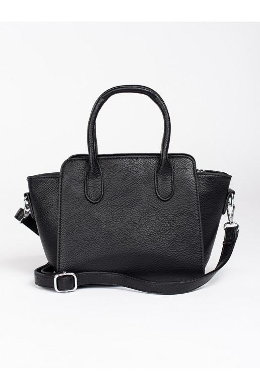 Černá dámská kabelka se stříbrnými prvky